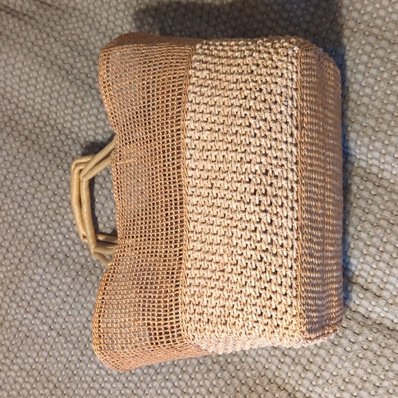 Vintage Handbags - Vintage woven straw bag (please read description)